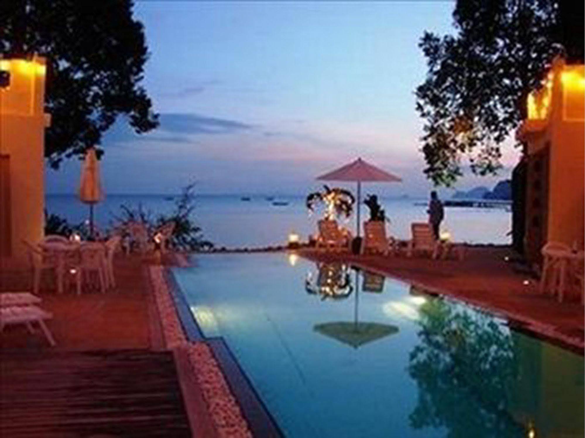 Krabi Tropical Beach Resort Ao Nang Facilidades foto